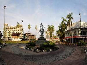 Labuan Square