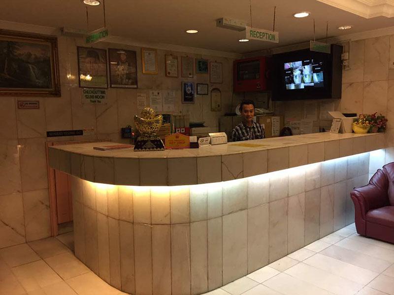 Hotel Ambassador 1 Front Desk